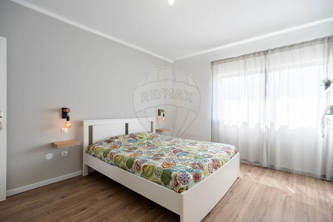 Apartamento T2 para Venda em Vimeiro Foto 22