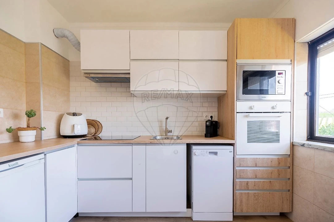 Apartamento T2 para Venda em Vimeiro Foto 16