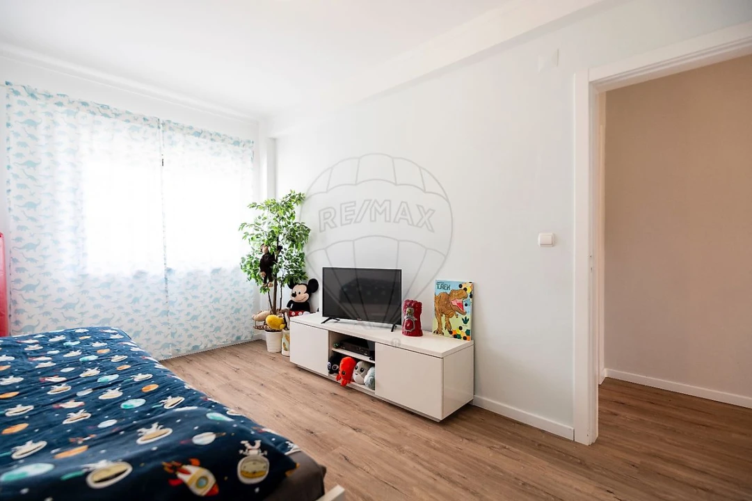 Apartamento T2 para Venda em Vimeiro Foto 6