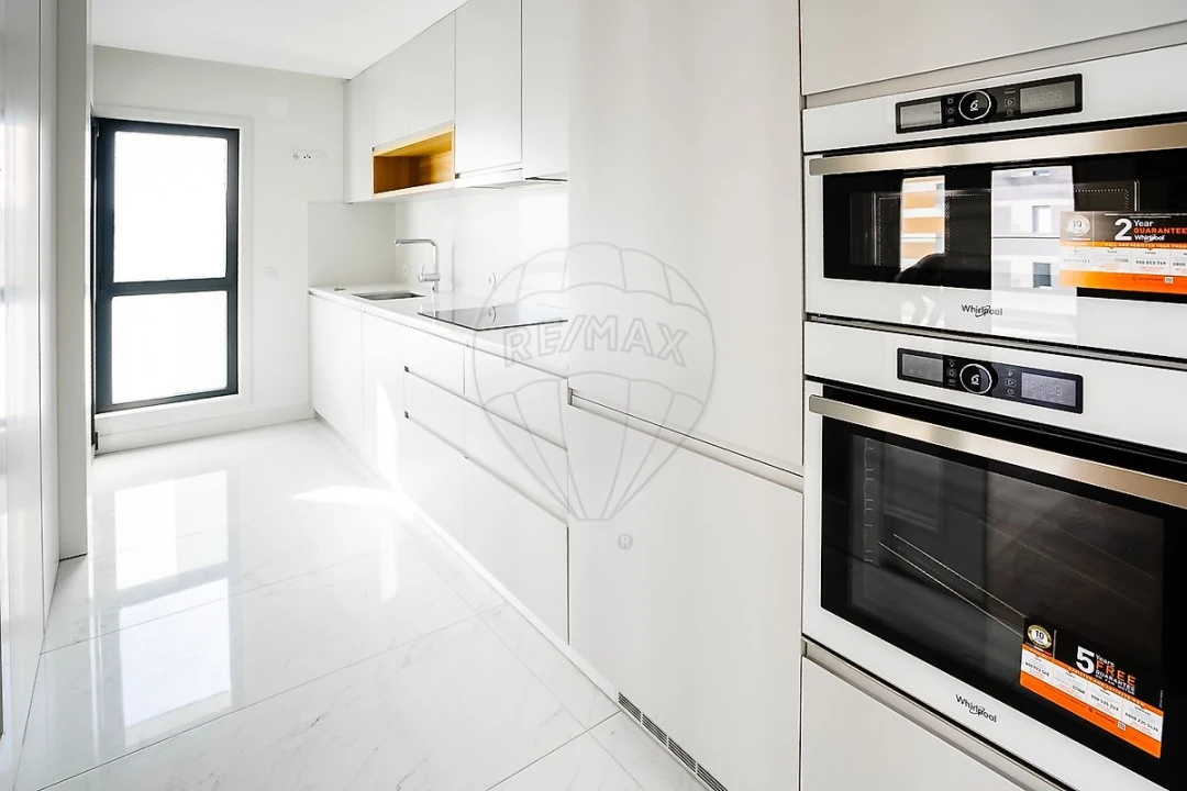 Apartamento T2 para Arrendamento em Moscavide e Portela Foto 10