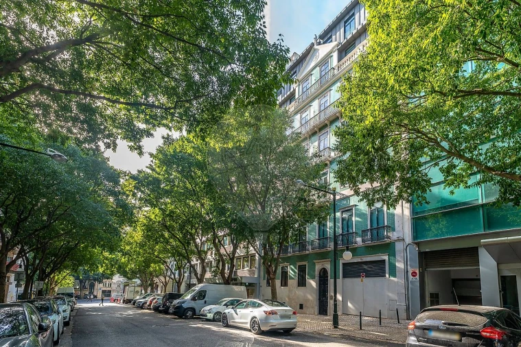 Apartamento T2 para Venda em Santo António Foto 8