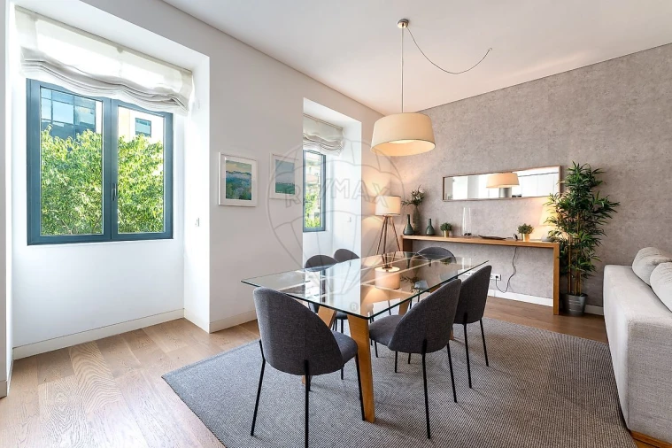 Apartamento T2 para Venda em Santo António Foto 16