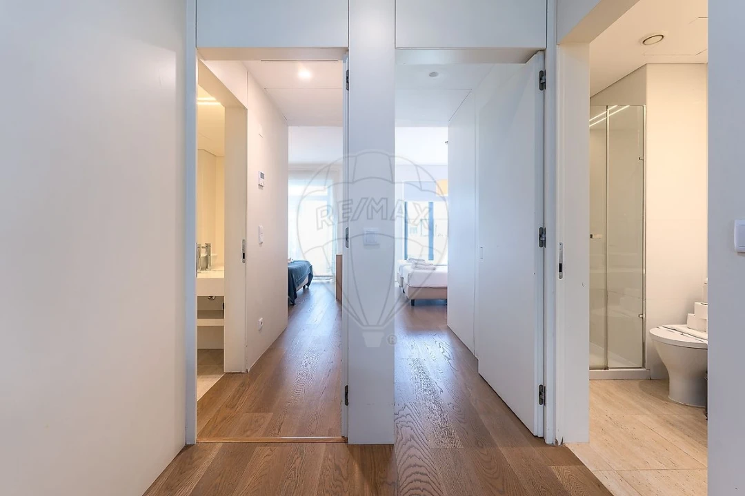 Apartamento T2 para Venda em Santo António Foto 21