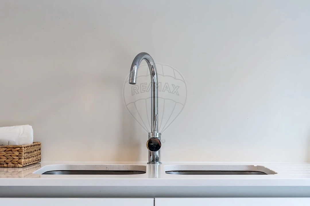 Apartamento T2 para Venda em Santo António Foto 12