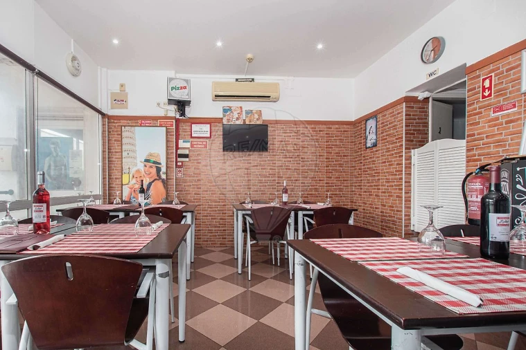 Negócio para Venda em Vialonga