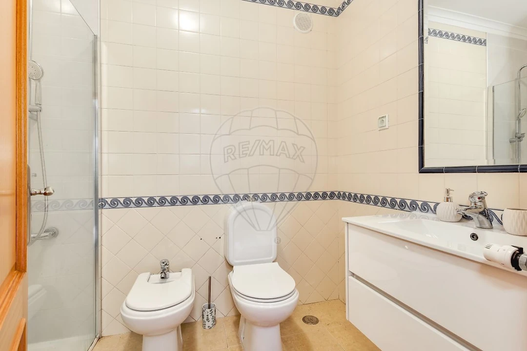 Apartamento T2 para Venda em Póvoa de Santa Iria e Forte da Casa Foto 21