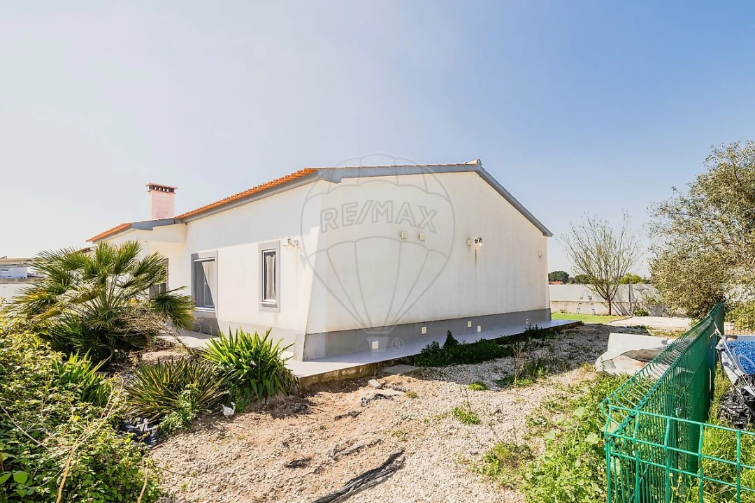 Moradia T2 para Venda em Glória do Ribatejo e Granho Foto 31