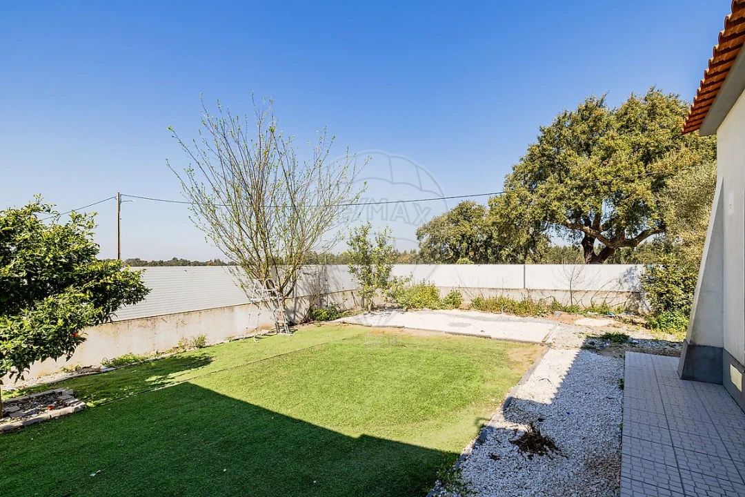 Moradia T2 para Venda em Glória do Ribatejo e Granho Foto 32