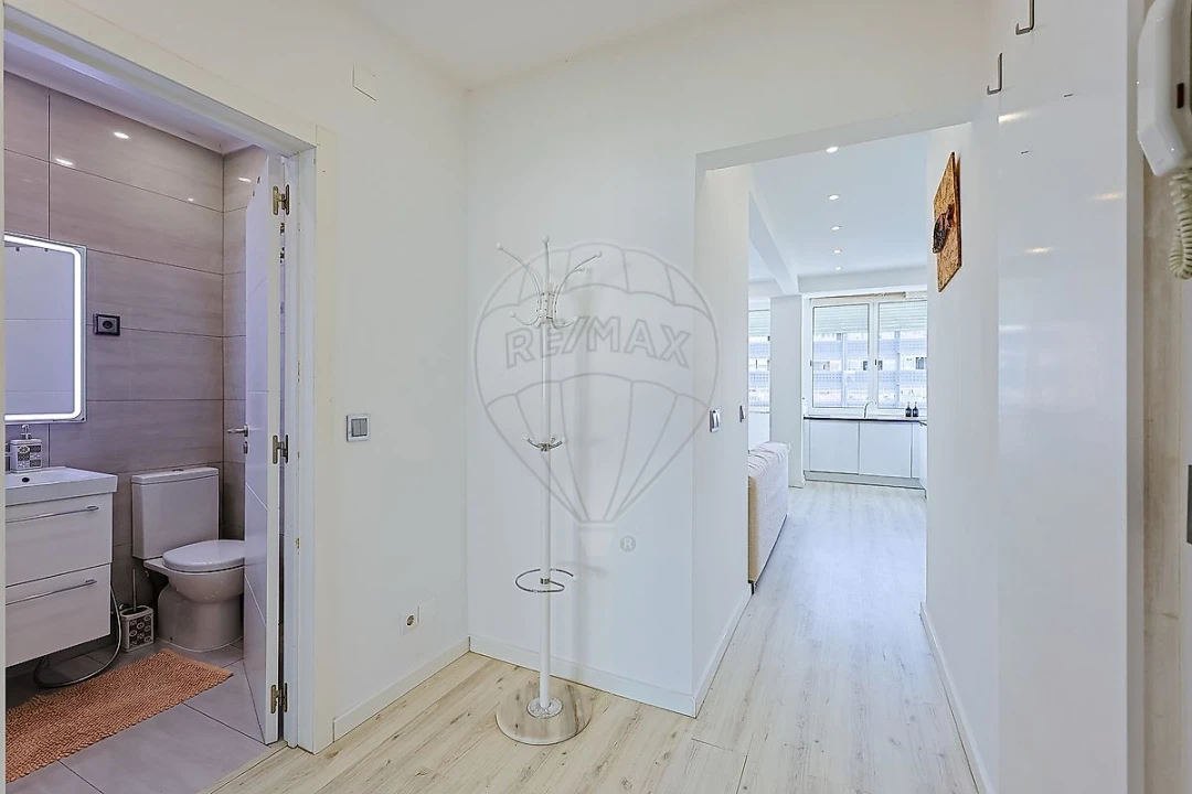 Apartamento T2 para Arrendamento em Beato Foto 21