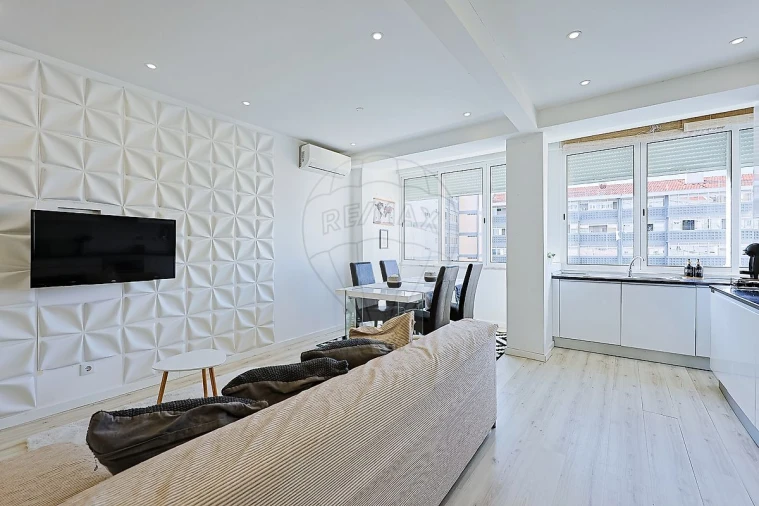 Apartamento T2 para Arrendamento em Beato Foto 10