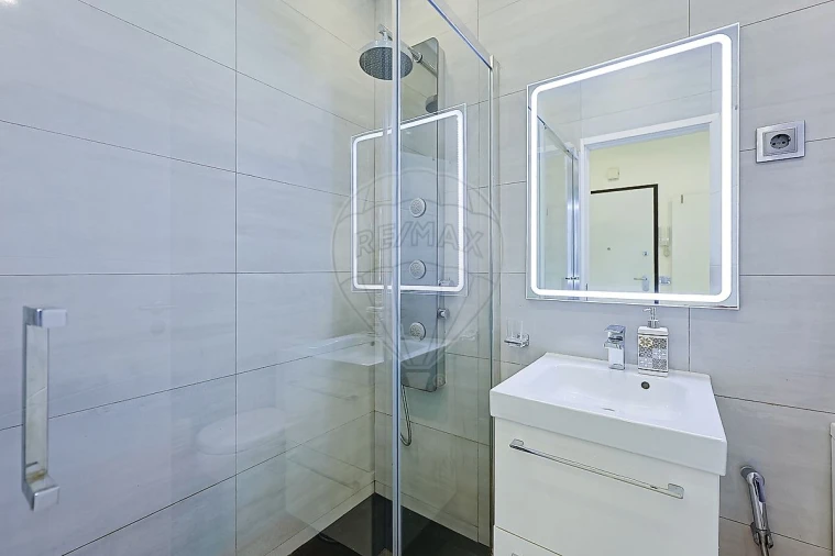 Apartamento T2 para Arrendamento em Beato Foto 15