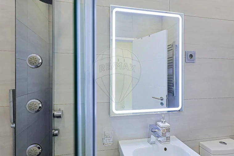 Apartamento T2 para Arrendamento em Beato Foto 16