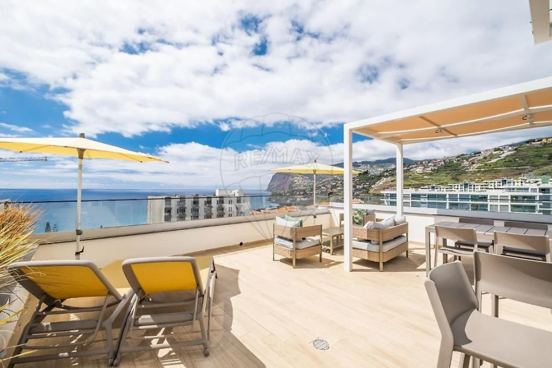 Apartamento T2 para Venda em São Martinho Foto 5