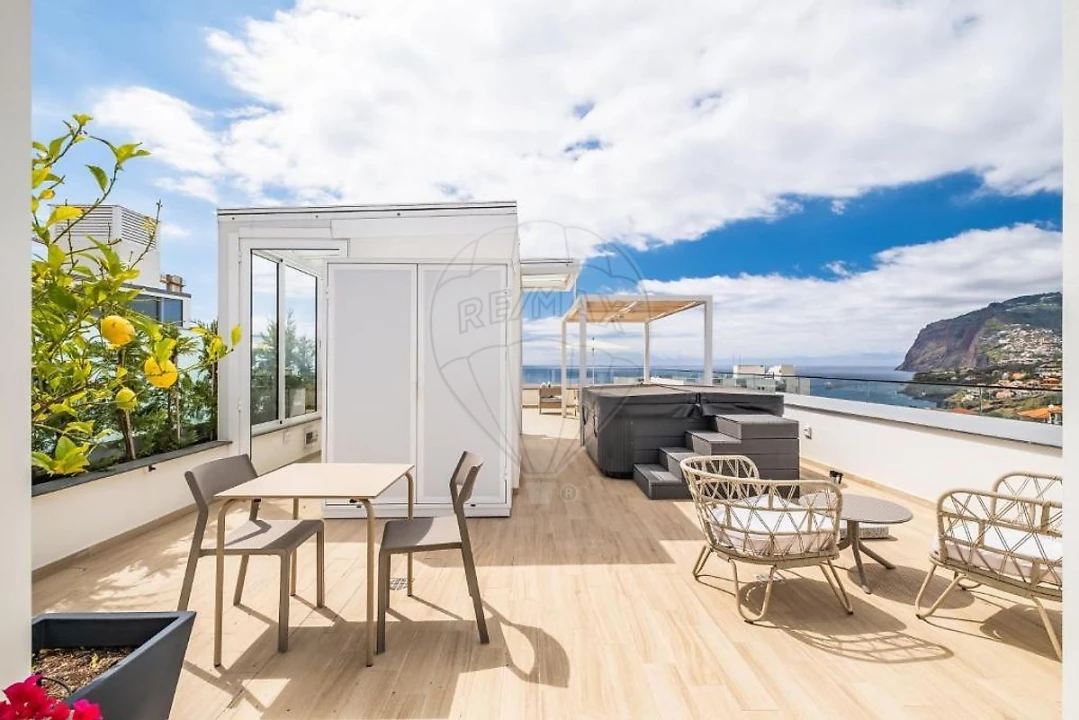 Apartamento T2 para Venda em São Martinho Foto 10