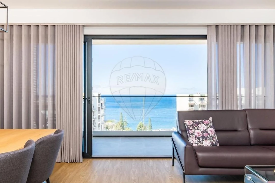 Apartamento T2 para Venda em São Martinho Foto 2