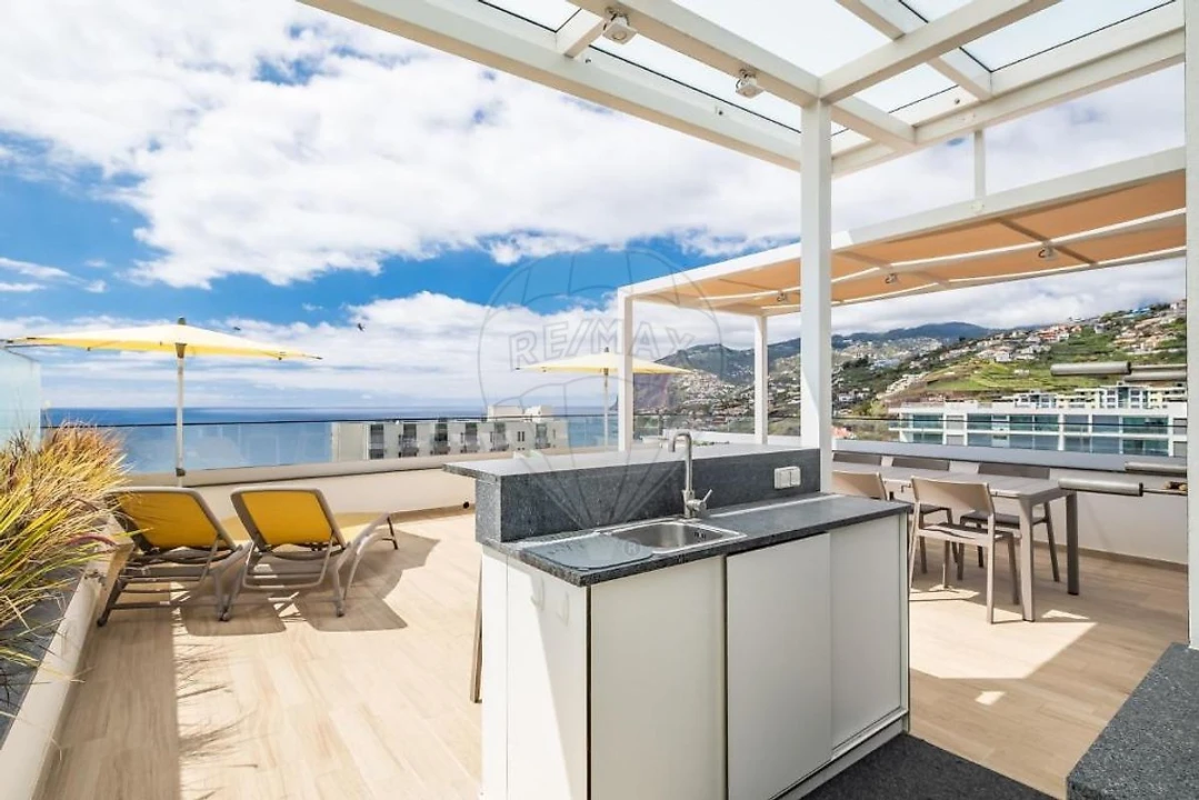 Apartamento T2 para Venda em São Martinho Foto 18