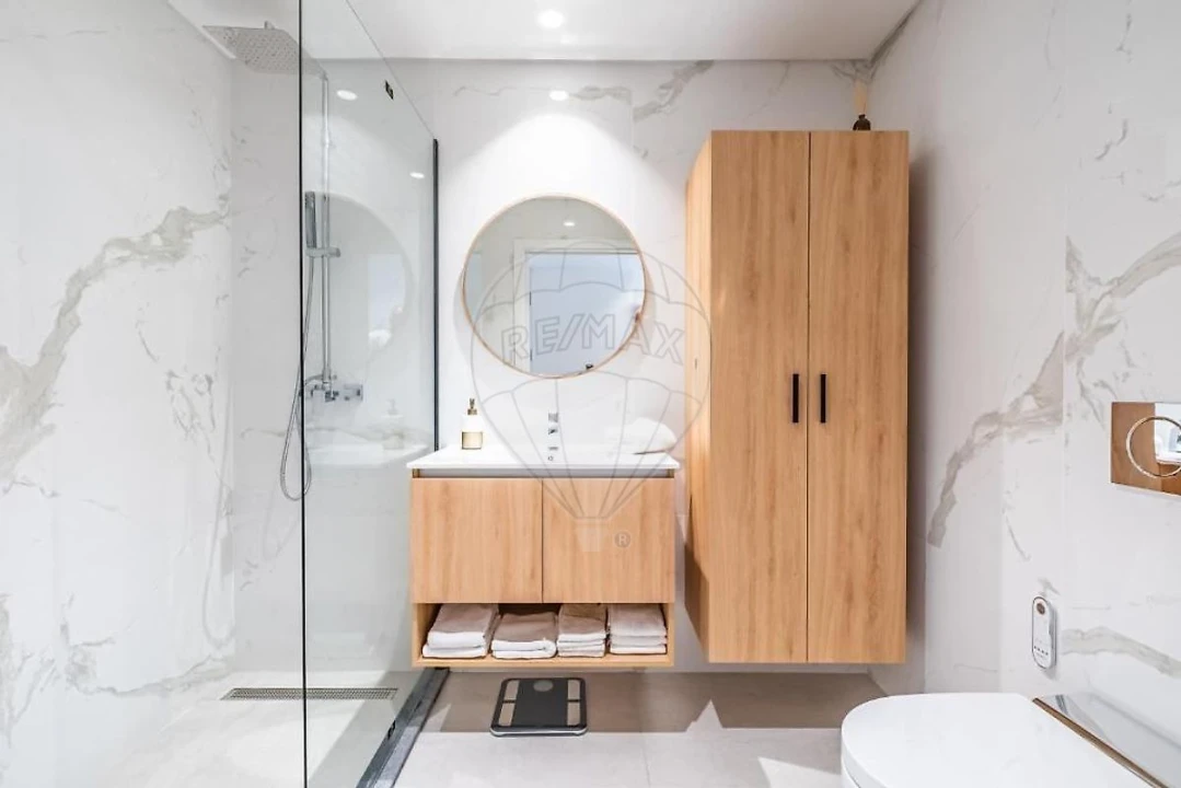 Apartamento T2 para Venda em São Martinho Foto 38