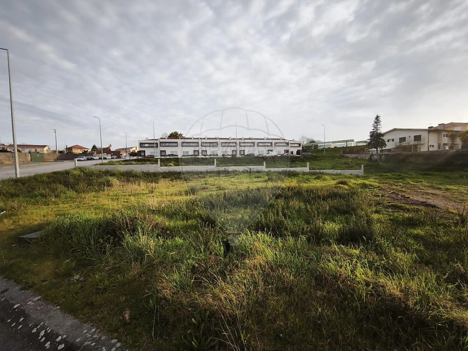 Terreno para Venda em Arrifana Foto 4