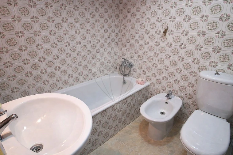 Apartamento T1 para Venda em Cacém e São Marcos Foto 1