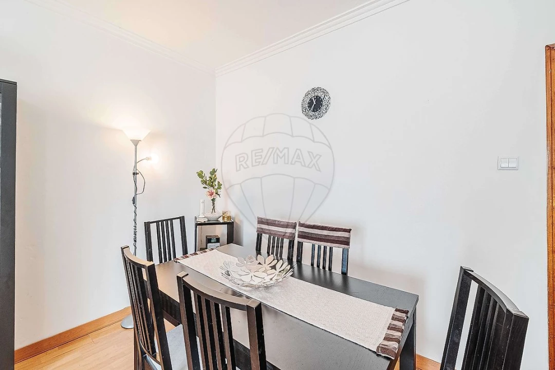 Apartamento T3 para Venda em Cacém e São Marcos Foto 38