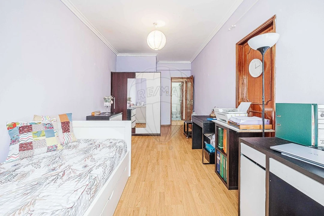 Apartamento T3 para Venda em Cacém e São Marcos Foto 36