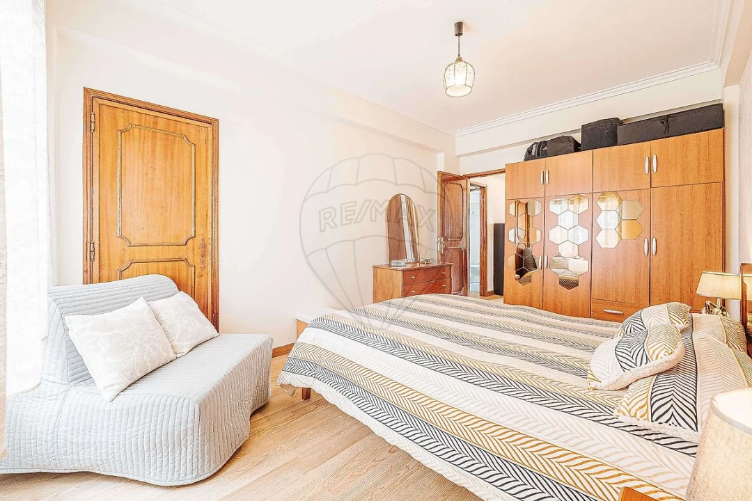 Apartamento T3 para Venda em Cacém e São Marcos Foto 20