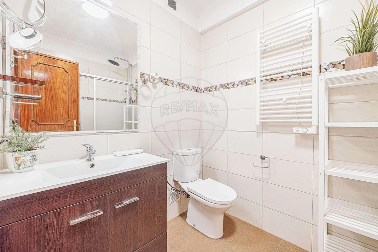 Apartamento T3 para Venda em Cacém e São Marcos Foto 21