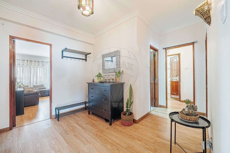 Apartamento T3 para Venda em Cacém e São Marcos Foto 34