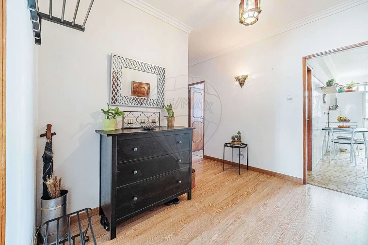 Apartamento T3 para Venda em Cacém e São Marcos Foto 31