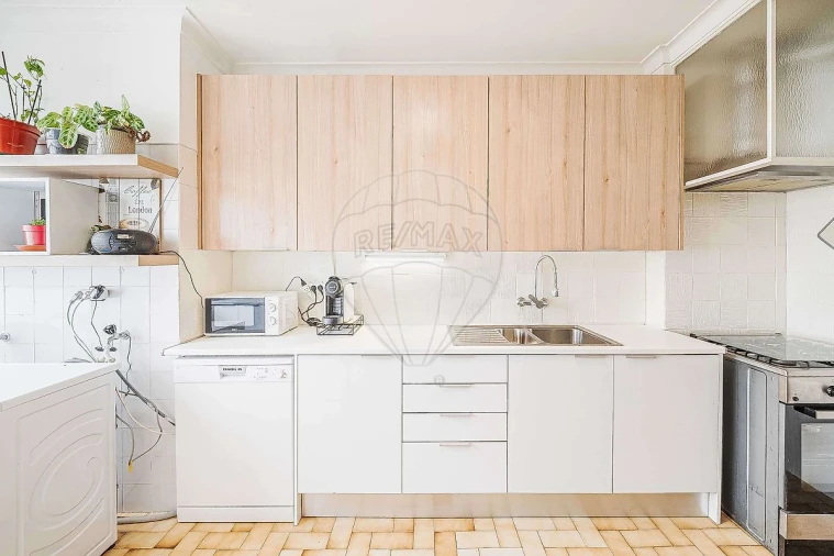 Apartamento T3 para Venda em Cacém e São Marcos Foto 16