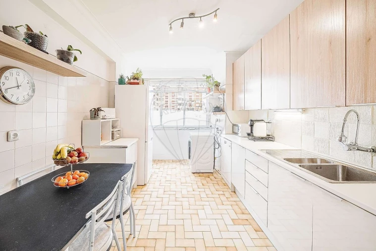 Apartamento T3 para Venda em Cacém e São Marcos Foto 9