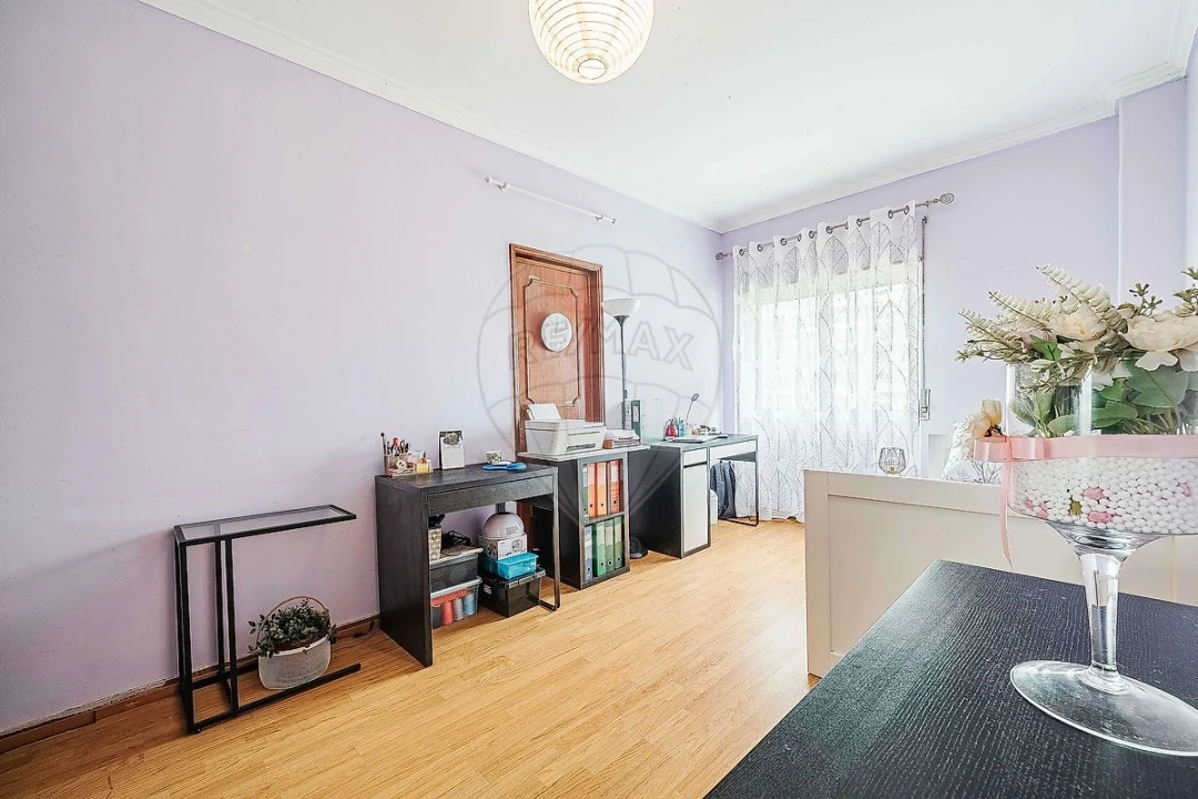 Apartamento T3 para Venda em Cacém e São Marcos Foto 37