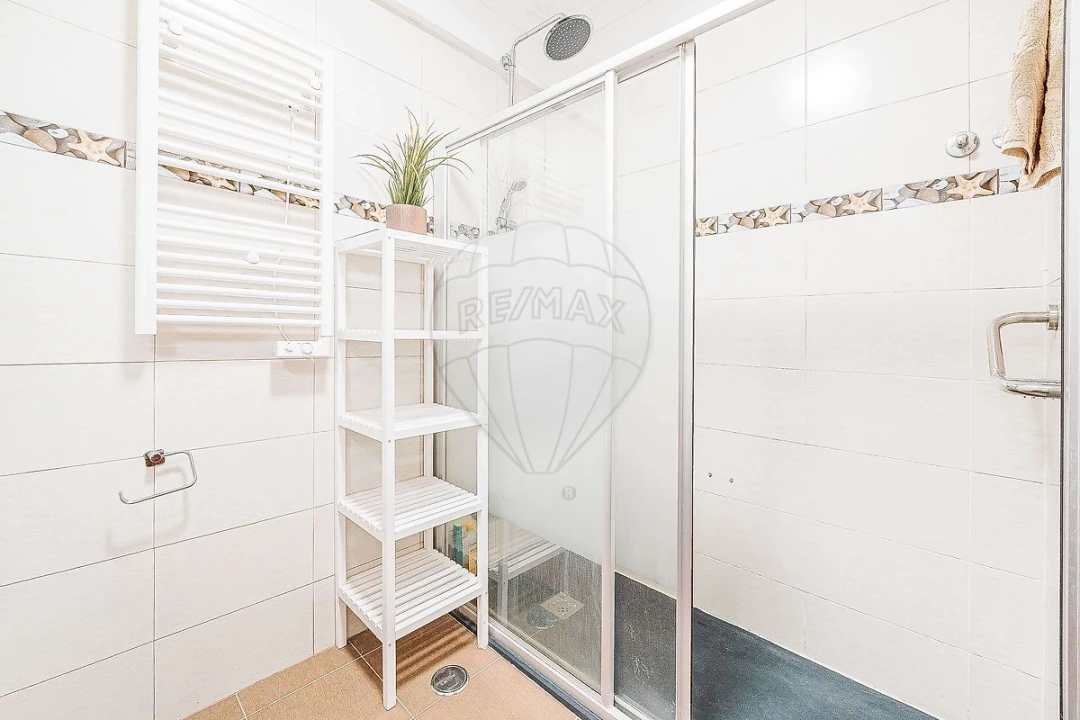 Apartamento T3 para Venda em Cacém e São Marcos Foto 25