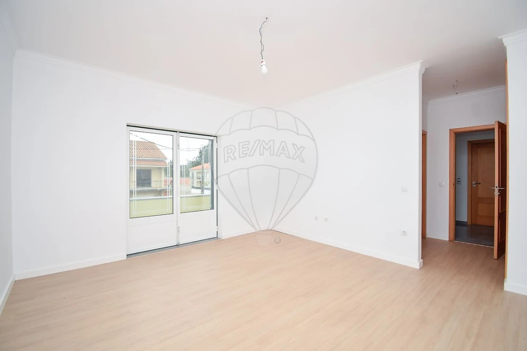 Moradia T5 para Venda em Nossa Sra de Fatima Foto 32