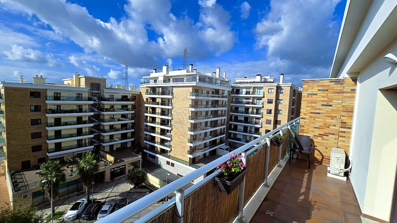 Apartamento T3 para Arrendamento em Sacavém e Prior Velho Foto 36