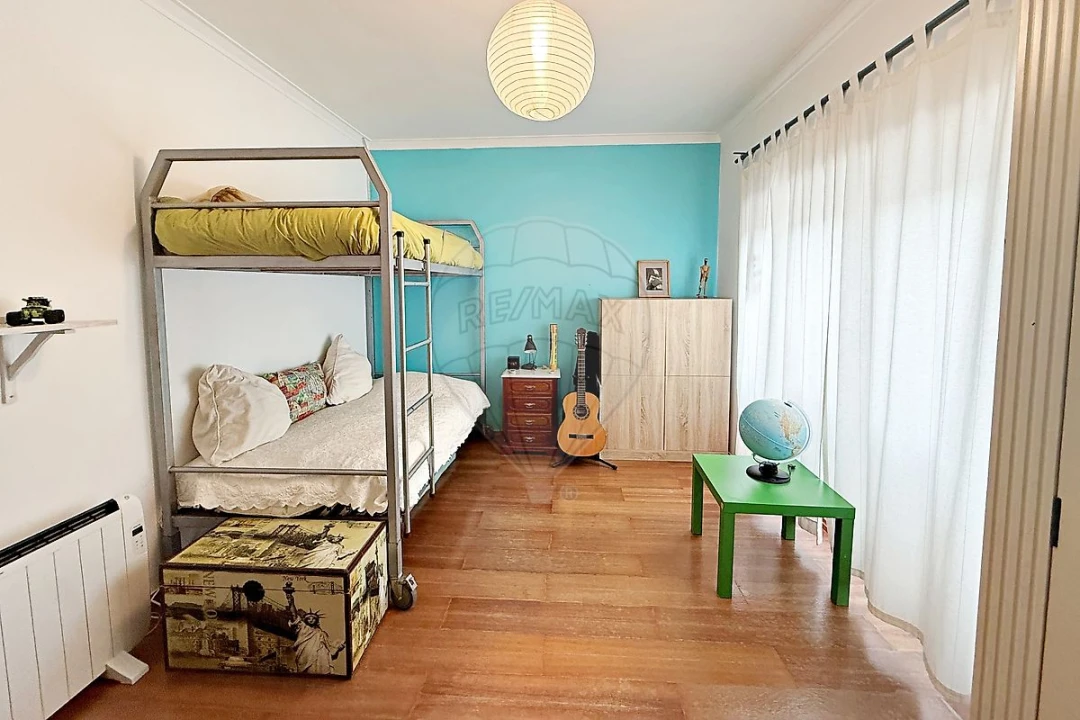 Apartamento T4 para Venda em Nossa Senhora do Pópulo, Coto e São Gregório Foto 16