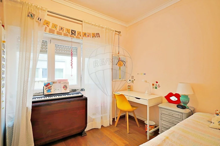 Apartamento T4 para Venda em Nossa Senhora do Pópulo, Coto e São Gregório Foto 24