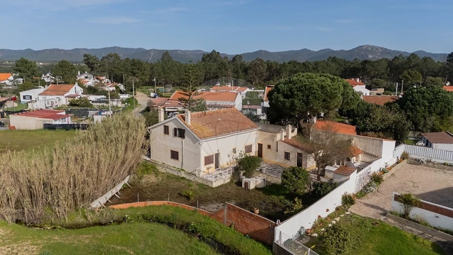 Moradia T5 para Venda em Vila Nova de Milfontes Foto 3