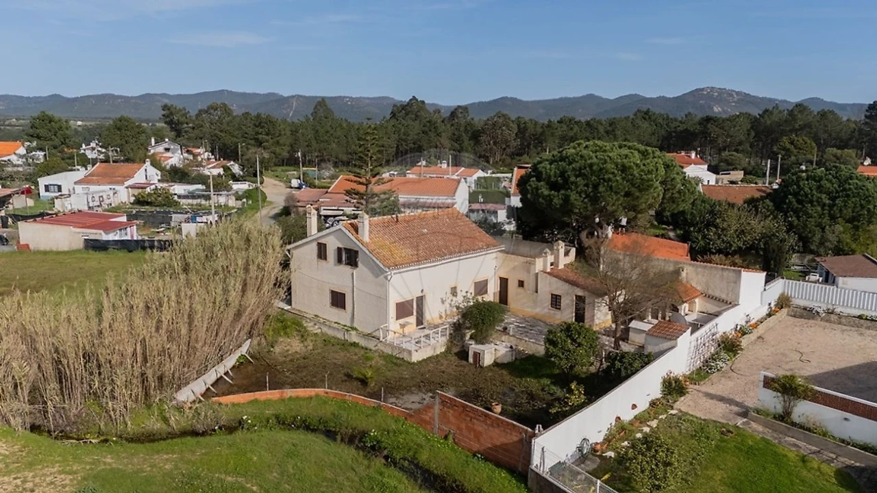 Moradia T5 para Venda em Vila Nova de Milfontes Foto 3