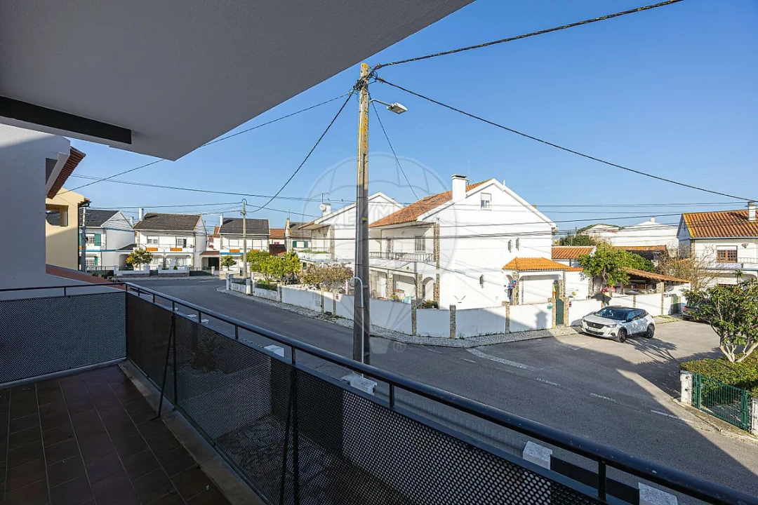 Moradia T4 para Venda em Alenquer (Santo Estêvão e Triana) Foto 10