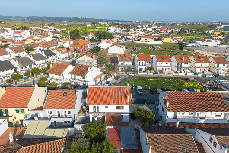 Moradia T4 para Venda em Alenquer (Santo Estêvão e Triana) Foto 33