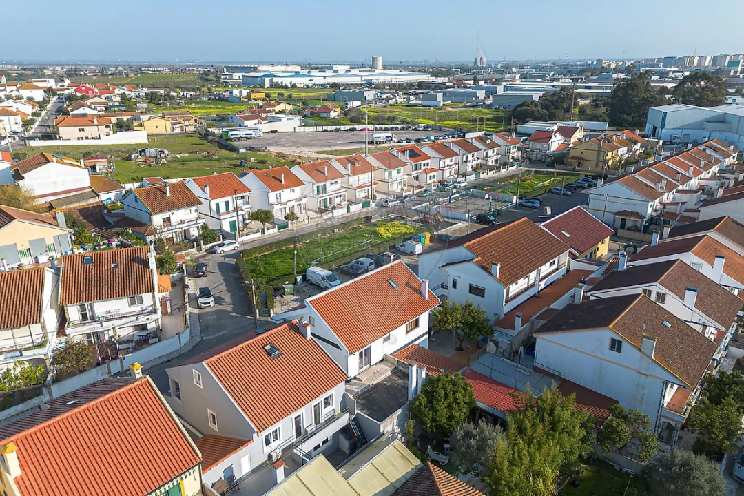 Moradia T4 para Venda em Alenquer (Santo Estêvão e Triana) Foto 32