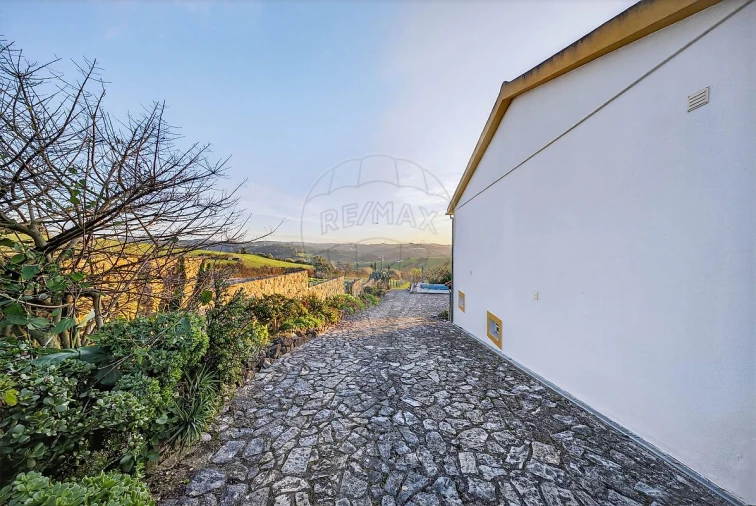 Moradia T3 para Venda em Ribafria e Pereiro de Palhacana Foto 4