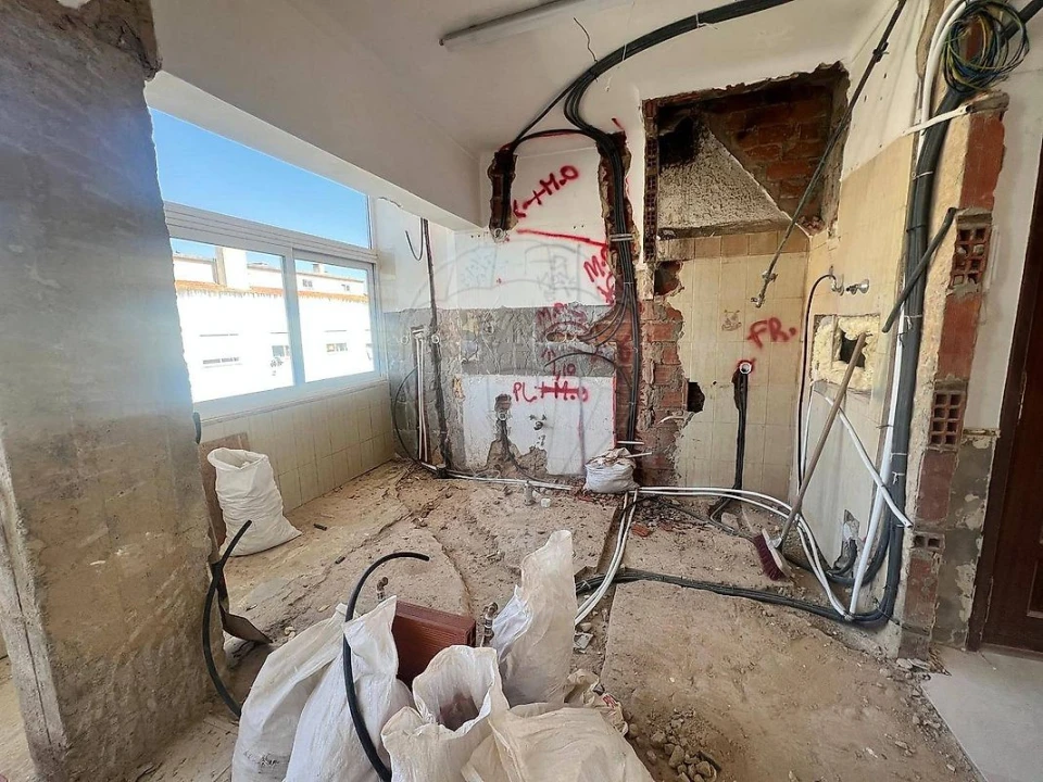 Apartamento T2 para Venda em Cacém e São Marcos Foto 7