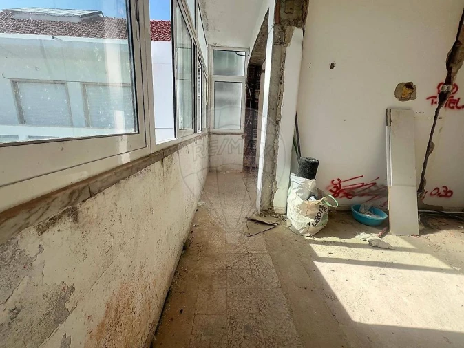 Apartamento T2 para Venda em Cacém e São Marcos Foto 5