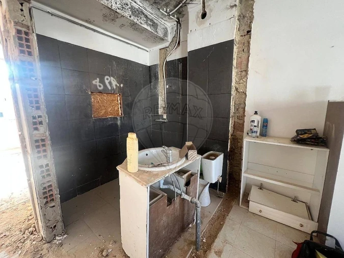 Apartamento T2 para Venda em Cacém e São Marcos Foto 10