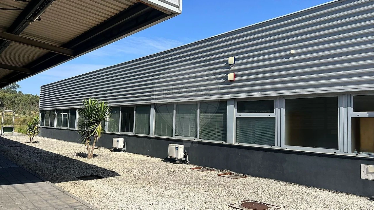 Armazém para Arrendamento em Requeixo, Nossa Senhora de Fátima e Nariz Foto 14