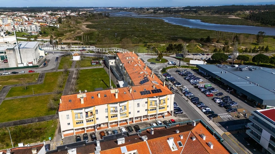 Apartamento T4 para Venda em Vagos e Santo António Foto 27