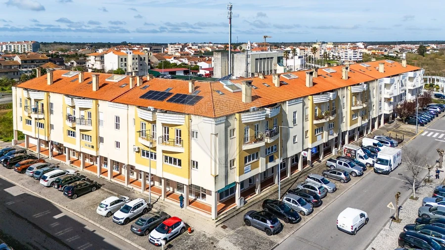 Apartamento T4 para Venda em Vagos e Santo António Foto 25