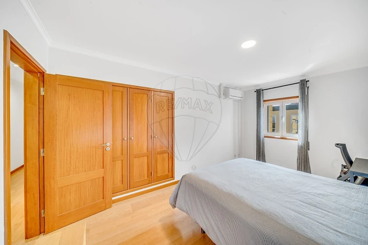 Apartamento T4 para Venda em Vagos e Santo António Foto 16